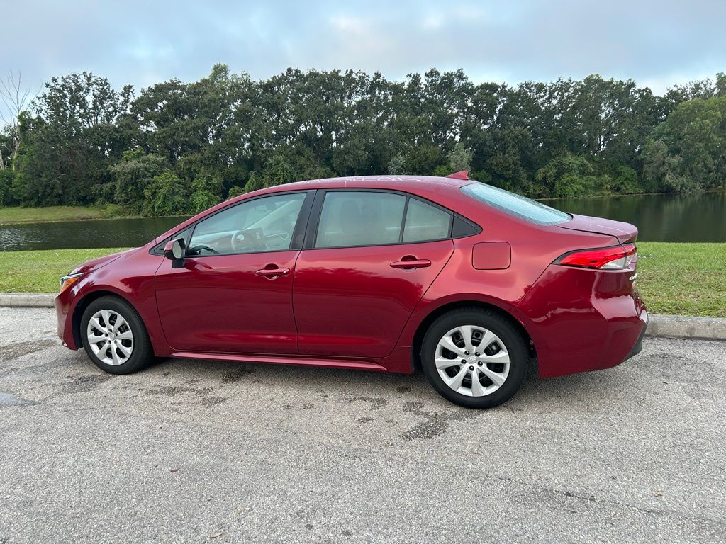 Thumbnail: 2023 Toyota Corolla - 3