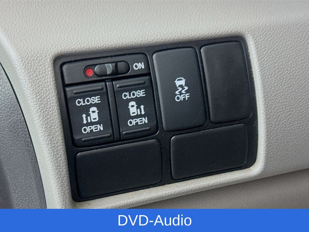 Used Car 2016 Honda Odyssey  Se For Sale Under $15,000 In Austin, Texas