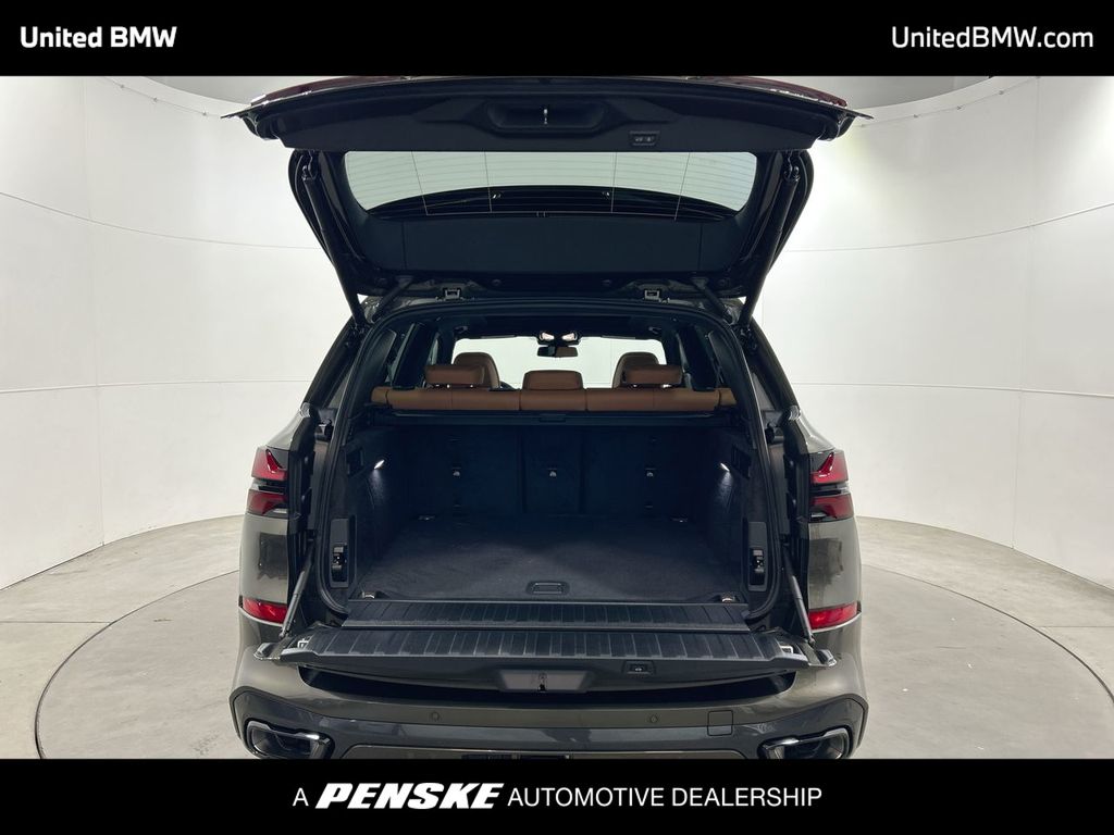 Thumbnail: 2026 BMW X5 - 22