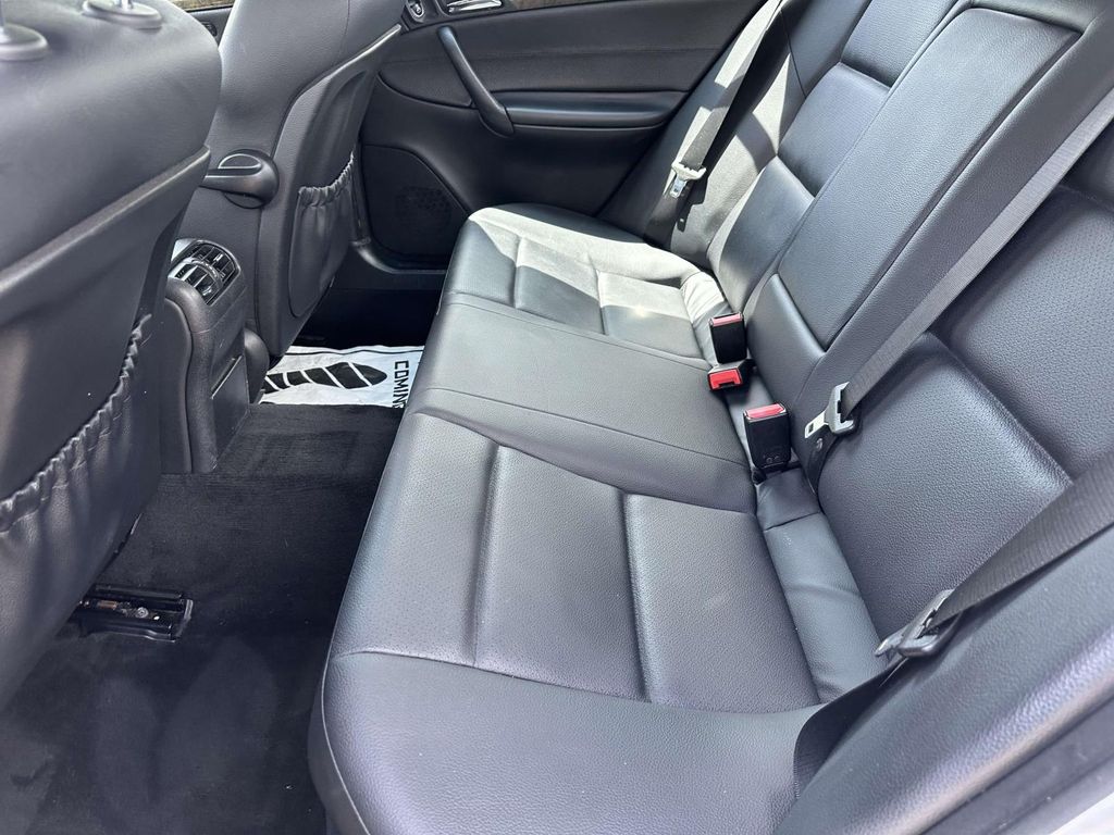 2007 Mercedes-Benz C-Class C 230 14