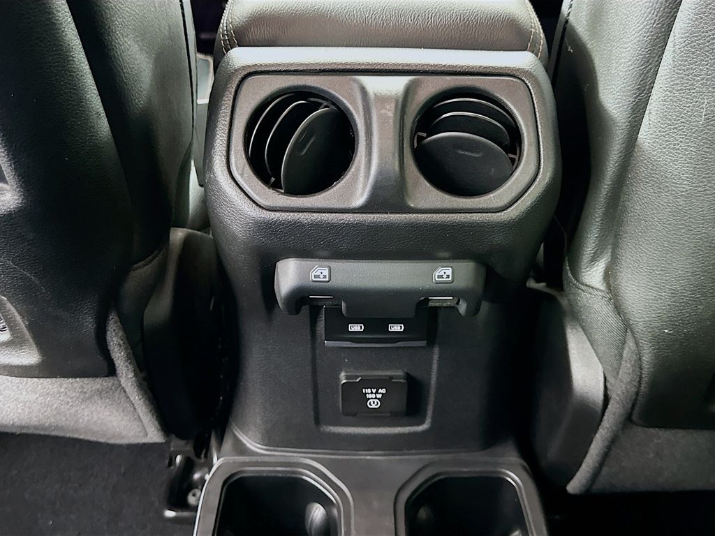 Thumbnail: 2021 Jeep Wrangler - 25