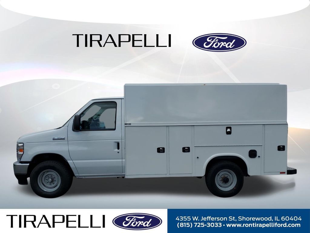 New 2026 White Ford Base image 2