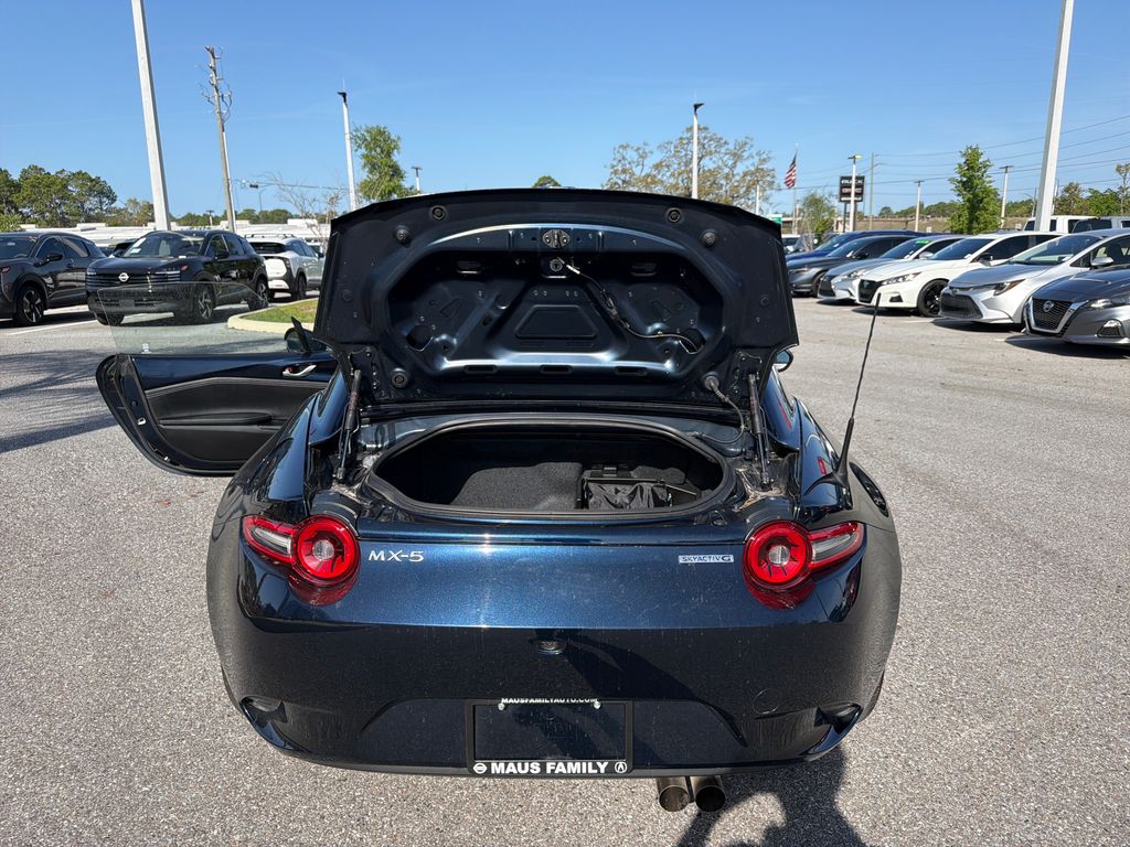 Used 2025 Mazda MX-5 Miata RF Grand Touring 2D Convertible