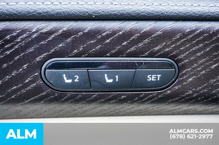 Used 2024 Gray INFINITI Sensory image 53