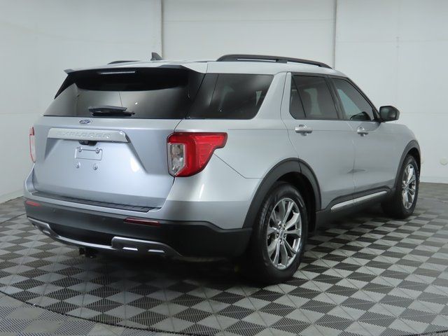 Thumbnail: 2022 Ford Explorer - 5