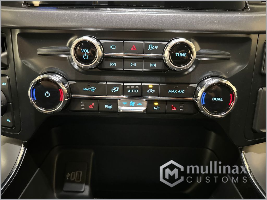 New 2026 Gray Ford XLT image 40
