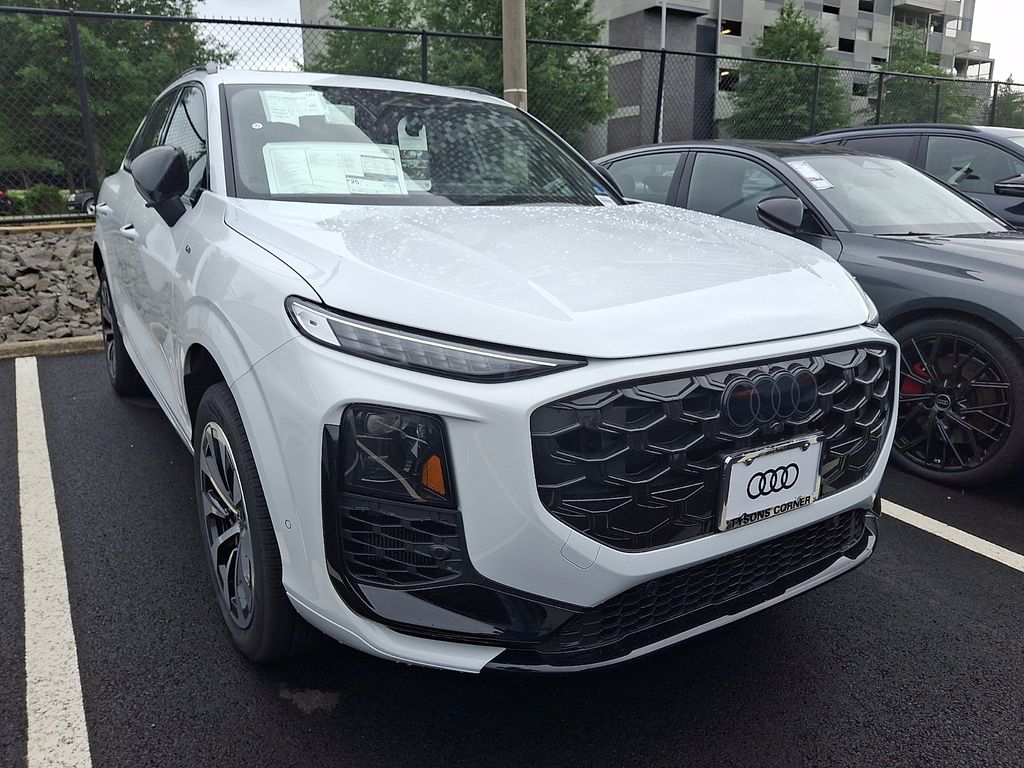 Thumbnail: 2026 Audi Q3 - 2