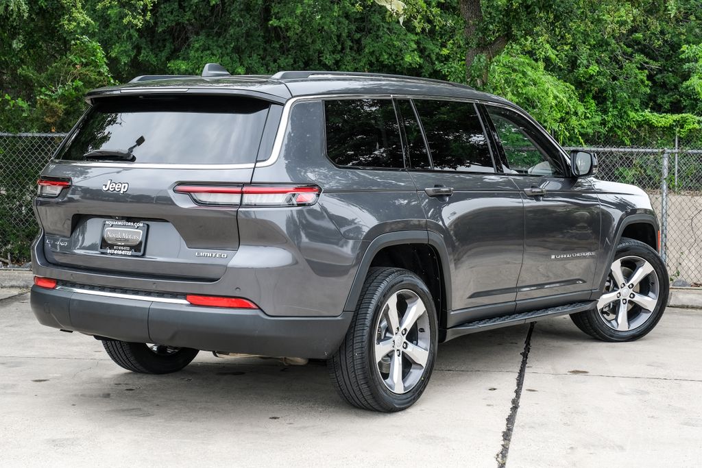 used 2021 Jeep Grand Cherokee L car, priced at $29,168