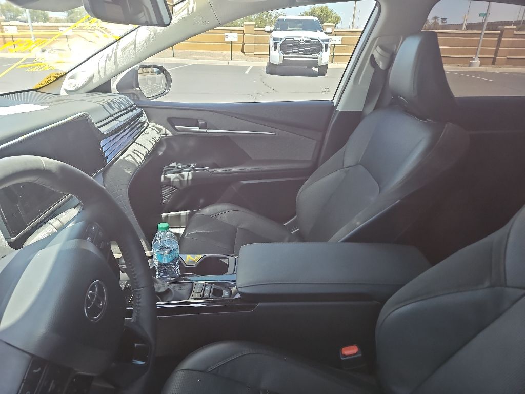 Thumbnail: 2025 Toyota Camry - 5