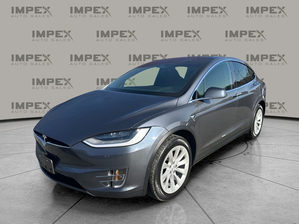 2021 Tesla Model X Long Range Plus's photo