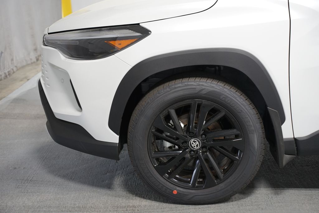Thumbnail: 2026 Toyota Corolla Cross - 5