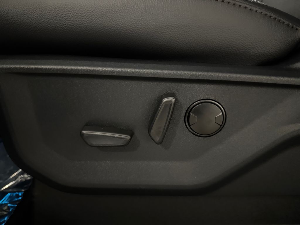 New 2026 Black Ford Lariat image 24