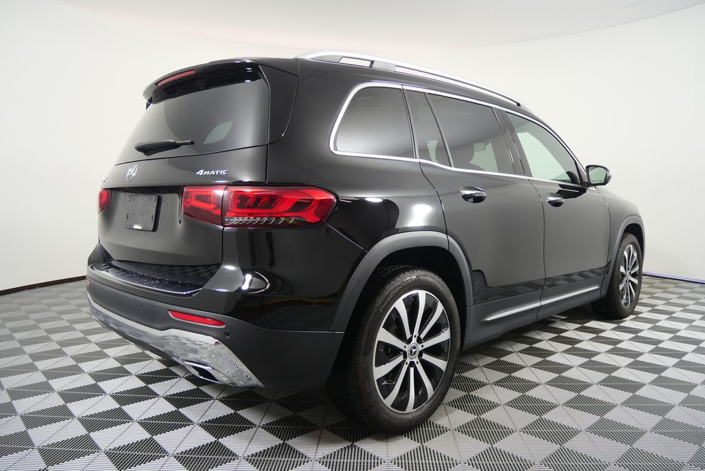 Thumbnail: 2022 Mercedes-Benz GLB - 3