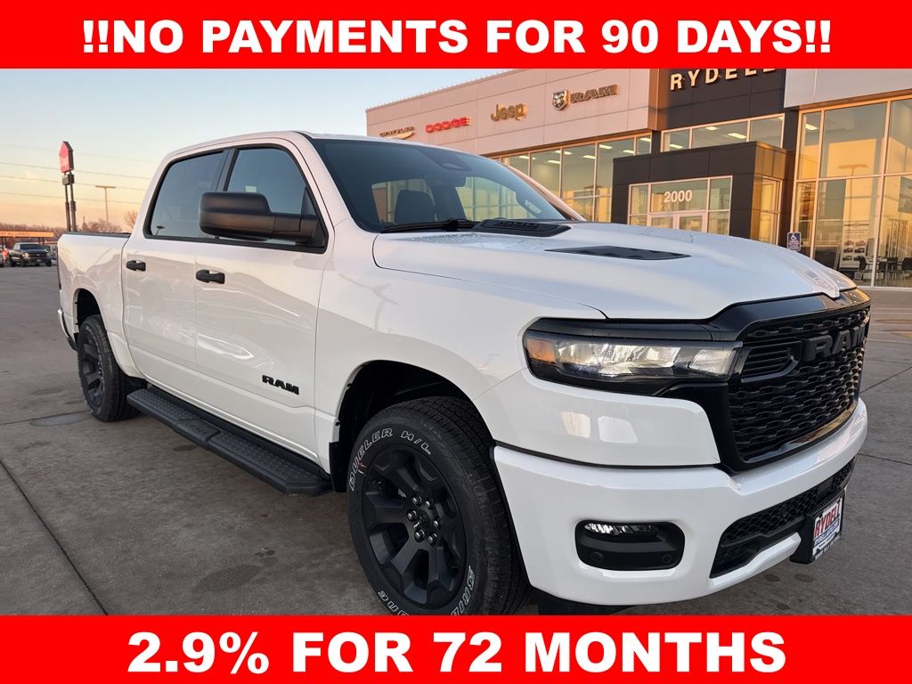 Bright White Clearcoat 2026 RAM 1500 Express Crew Cab 4WD Pickup Truck Four-Wheel Drive 8-Speed Automatic