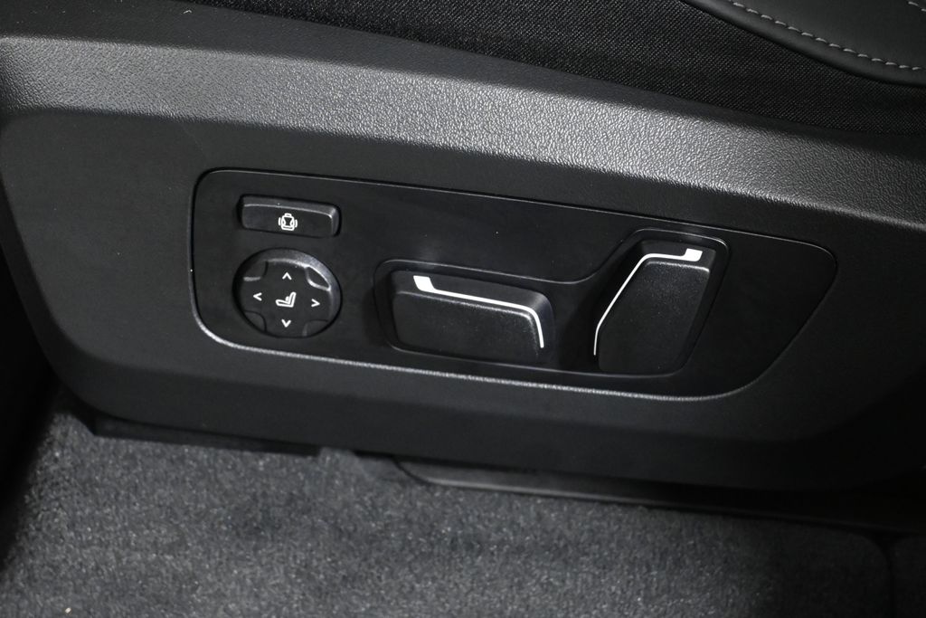 Thumbnail: 2026 BMW X3 - 27