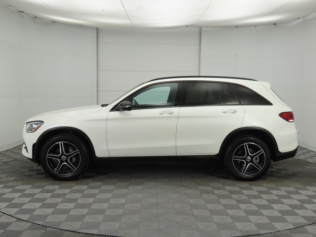 2021 Mercedes-Benz GLC 300 8