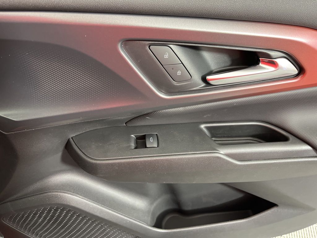2025 Chevrolet Equinox RS 11