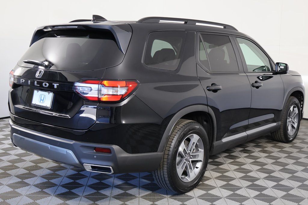 Thumbnail: 2026 Honda Pilot - 2