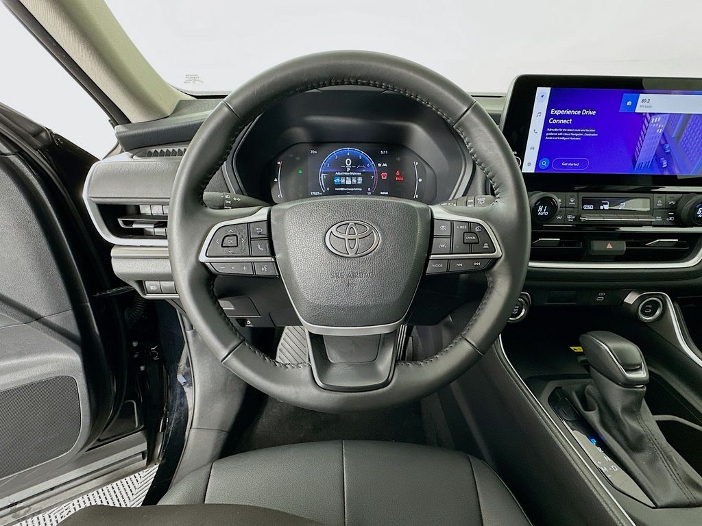 Thumbnail: 2025 Toyota Grand Highlander - 11