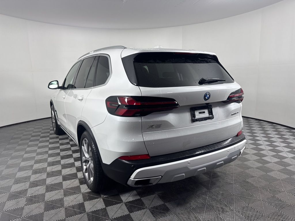 Thumbnail: 2025 BMW X5 - 7