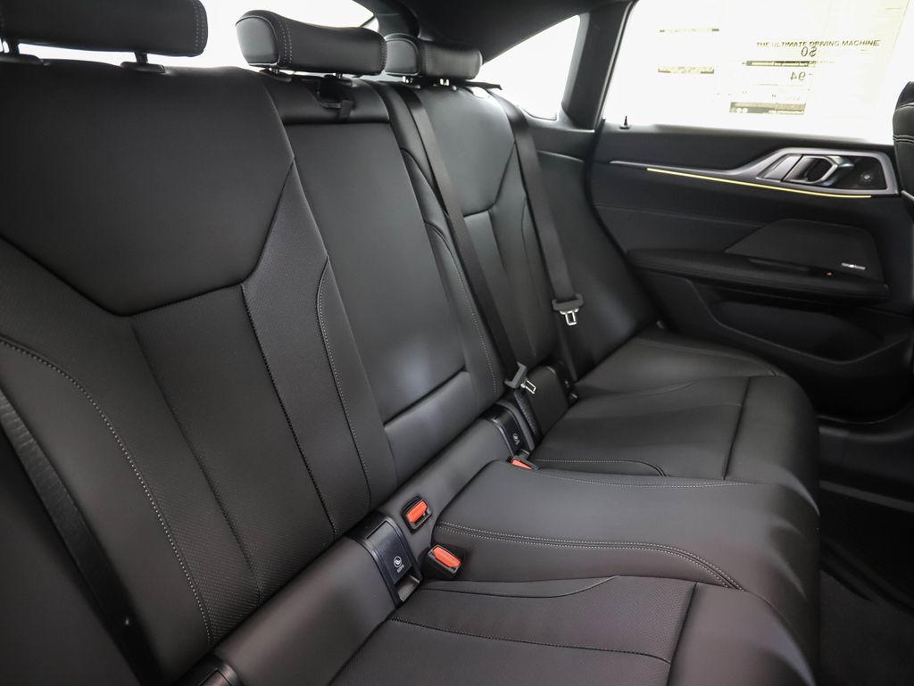 Thumbnail: 2025 BMW i4 - 27