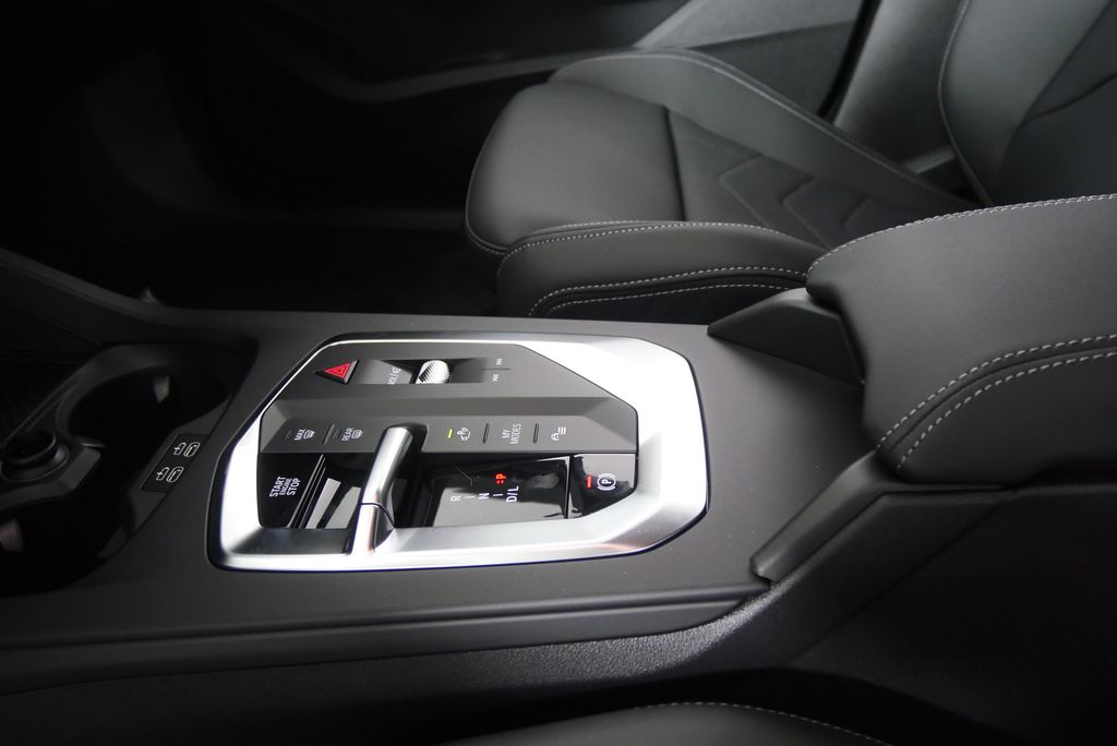 Thumbnail: 2026 BMW 2 Series - 21