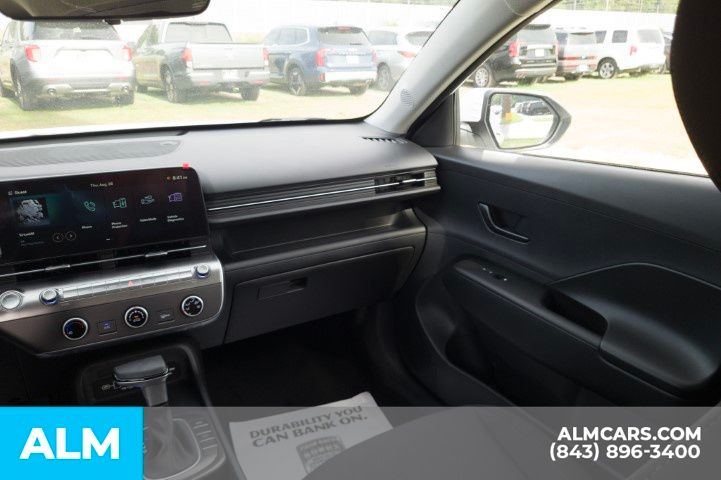 Used 2026 White Hyundai SE image 18