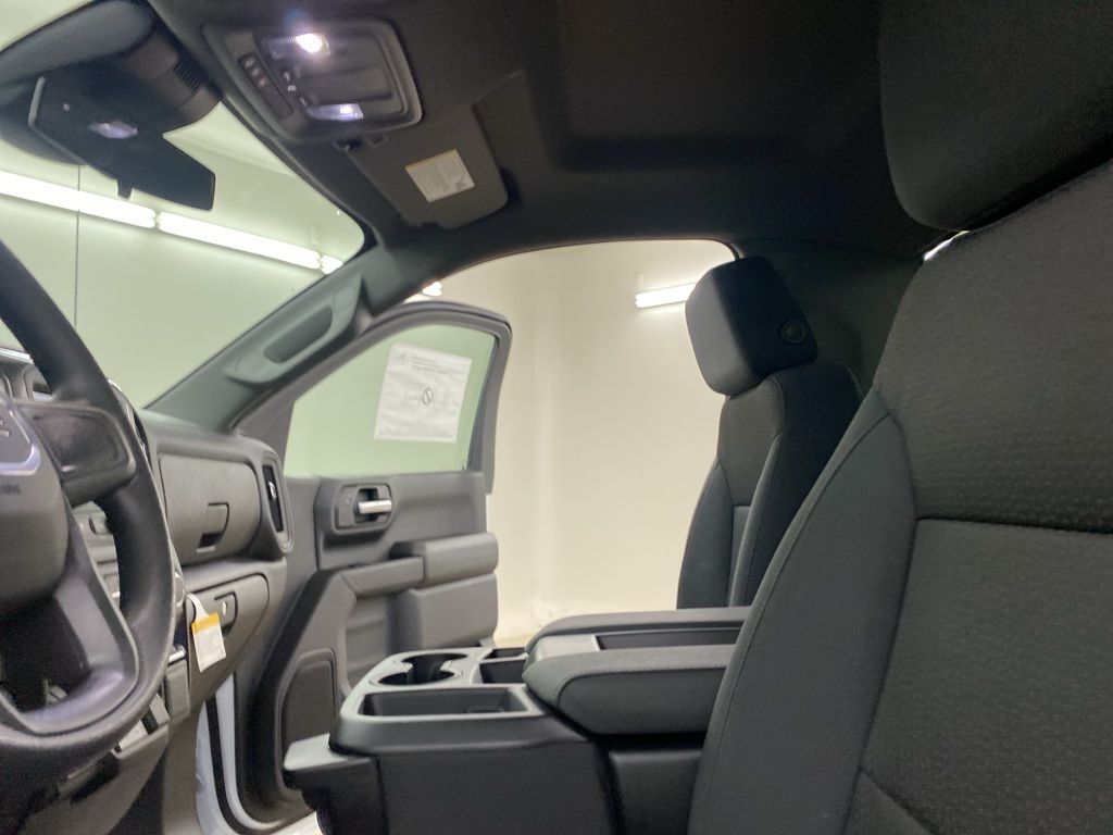 2025 GMC Sierra 1500 Pro photo