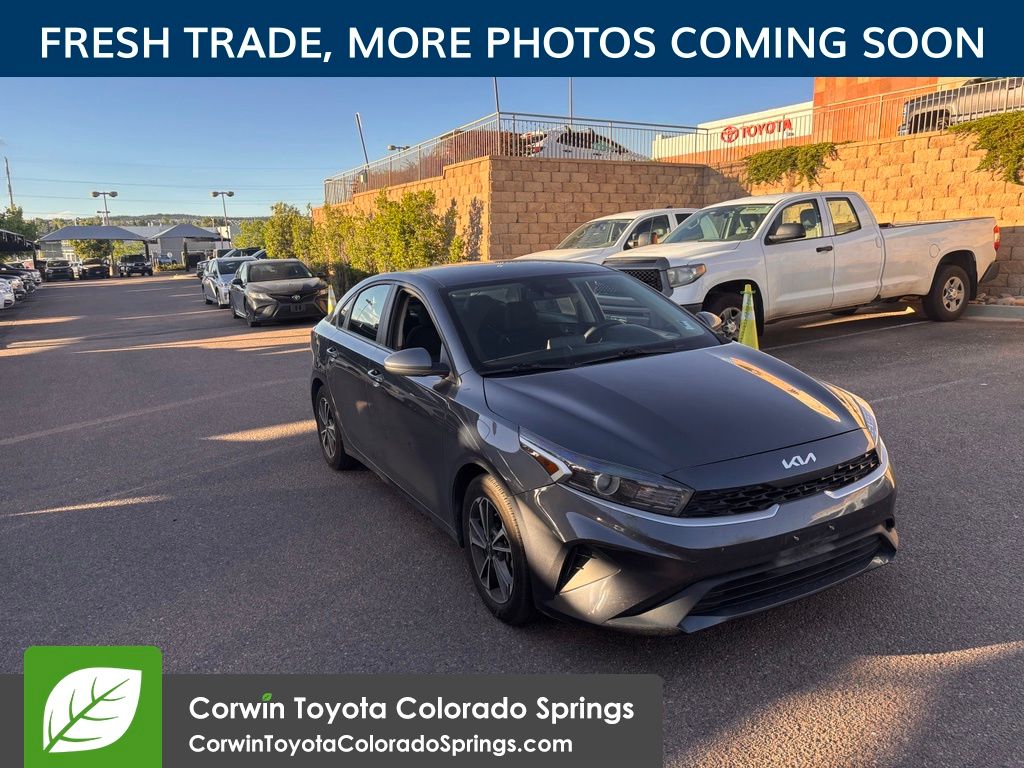 2022 Kia Forte LXS FWD