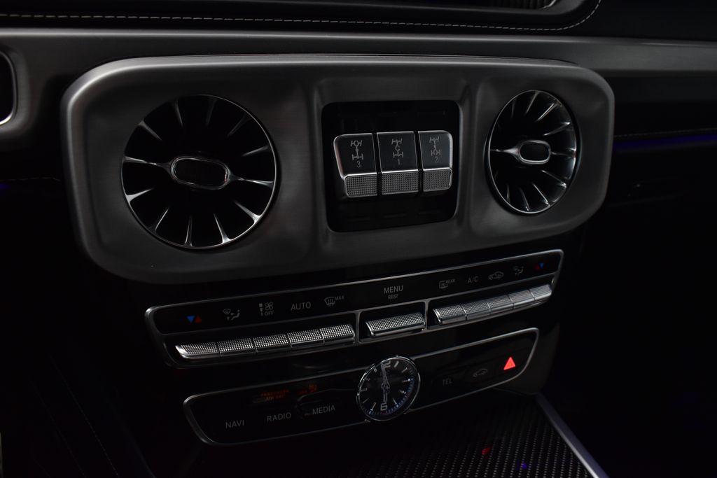 Thumbnail: 2022 Mercedes-Benz G-Class - 23