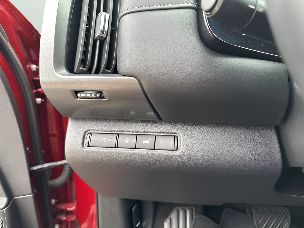 Used Car 2024 Nissan Pathfinder  Sl For Sale Under $35,000 In Austin, Texas