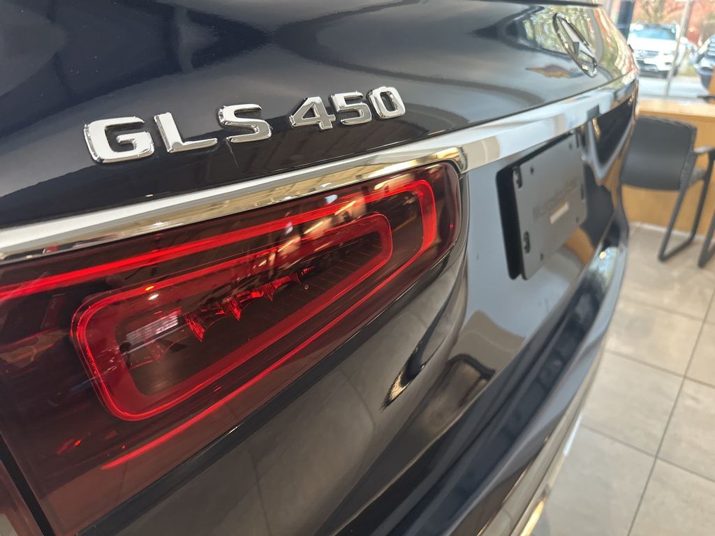 2021 Mercedes-Benz GLS GLS 450 29