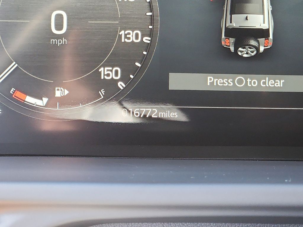 Thumbnail: 2024 Land Rover Defender - 22