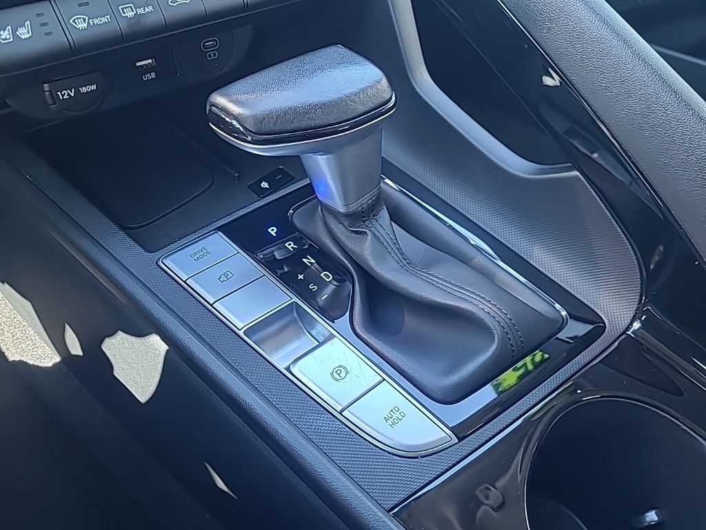 used 2025 Hyundai Elantra Hybrid car, priced at $23,904