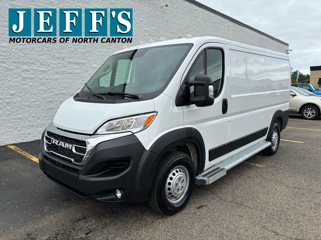 Bright White Clearcoat 2025 RAM ProMaster Van Front-Wheel Drive 9-Speed Automatic