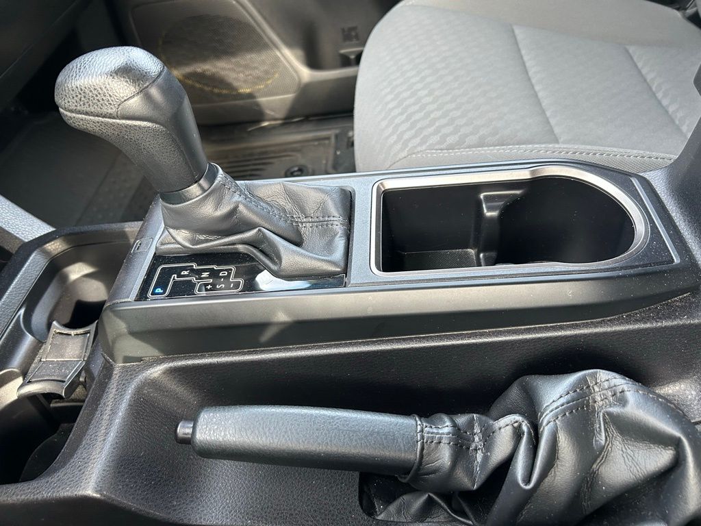 2023 Toyota Tacoma SR 20