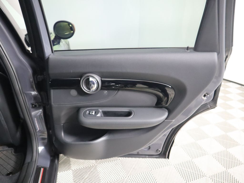 Thumbnail: 2020 MINI Cooper Clubman - 28