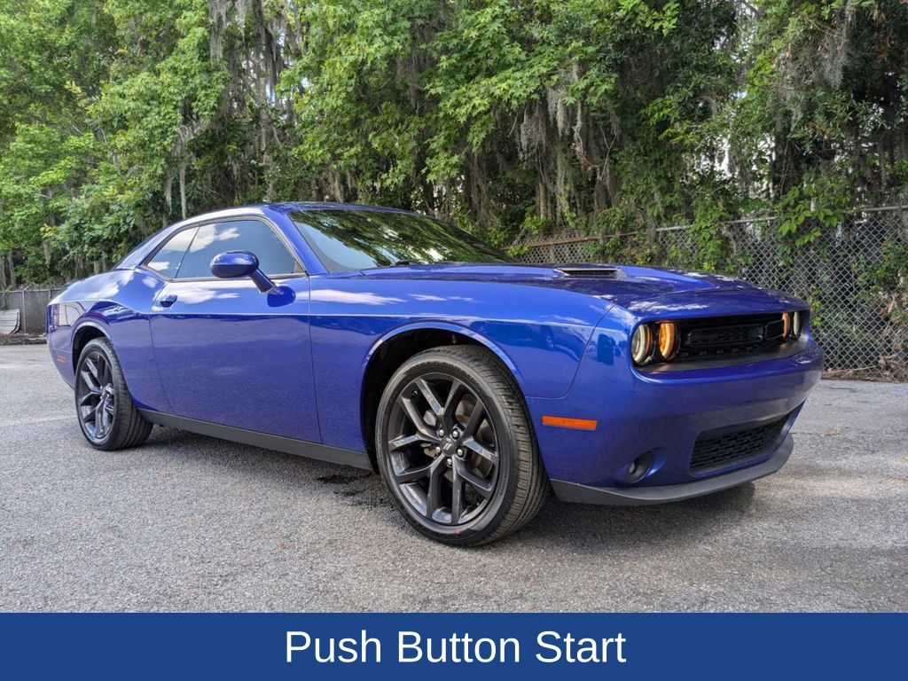 2022 Dodge Challenger SXT