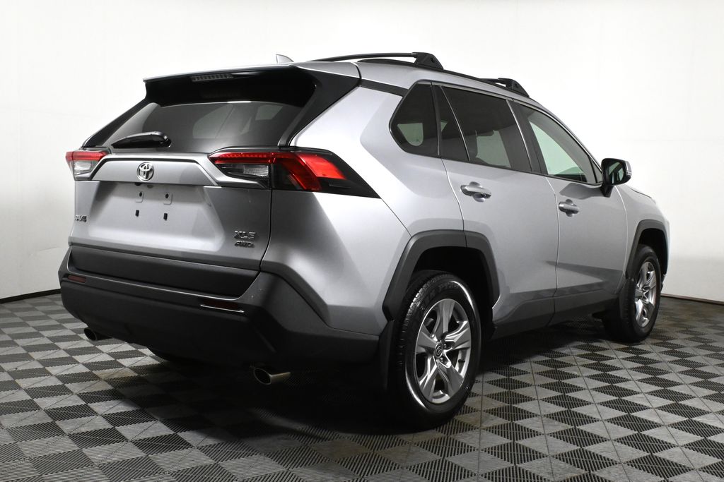 2023 Toyota RAV4 XLE 7