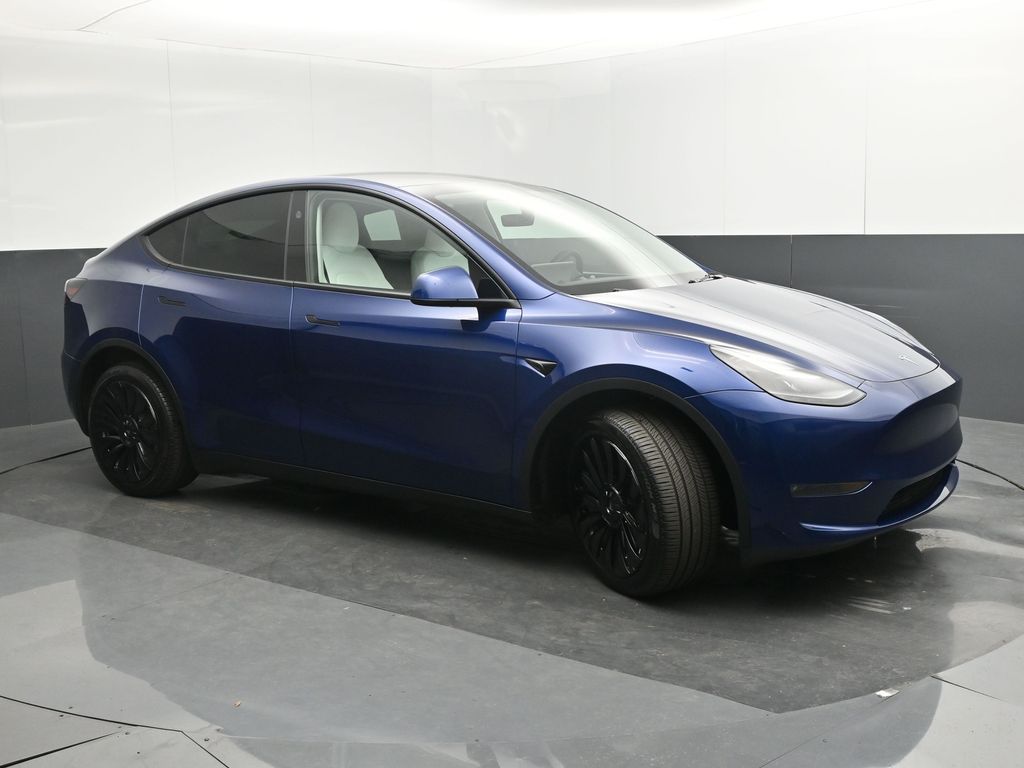 2024 Tesla Model Y Long Range Dual Motor All-Wheel Drive