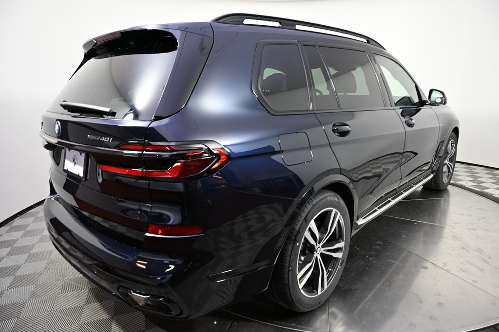Thumbnail: 2026 BMW X7 - 5