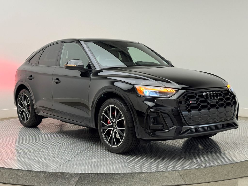 2023 Audi SQ5 Prestige 2