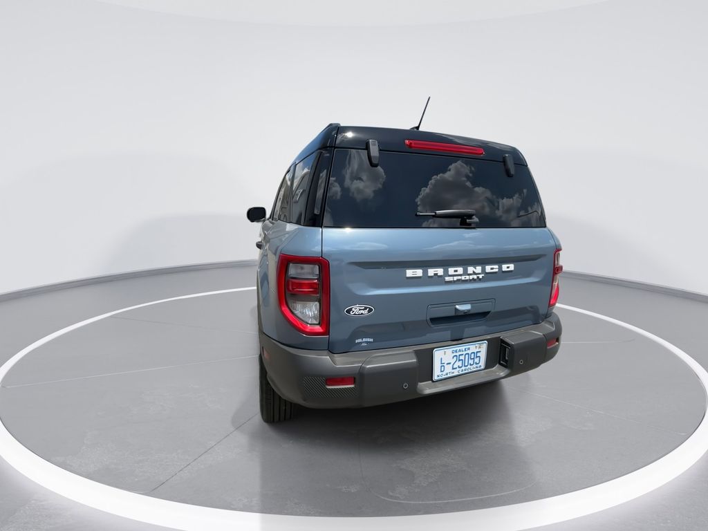 New 2026 Azure Gray Metallic Tri-Coat Ford Outer Banks® image 7