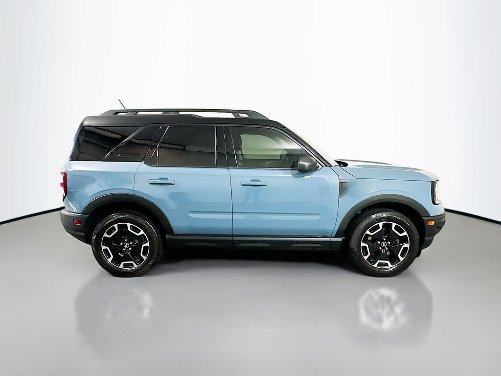 Thumbnail: 2022 Ford Bronco Sport - 4