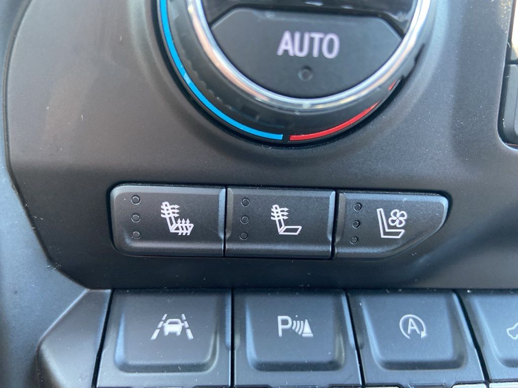 2021 Chevrolet Silverado 1500 LTZ 29