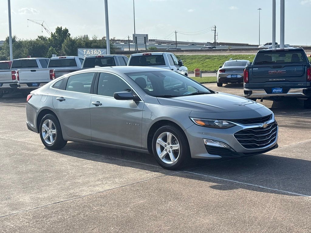 2024 Chevrolet Malibu LT - 5
