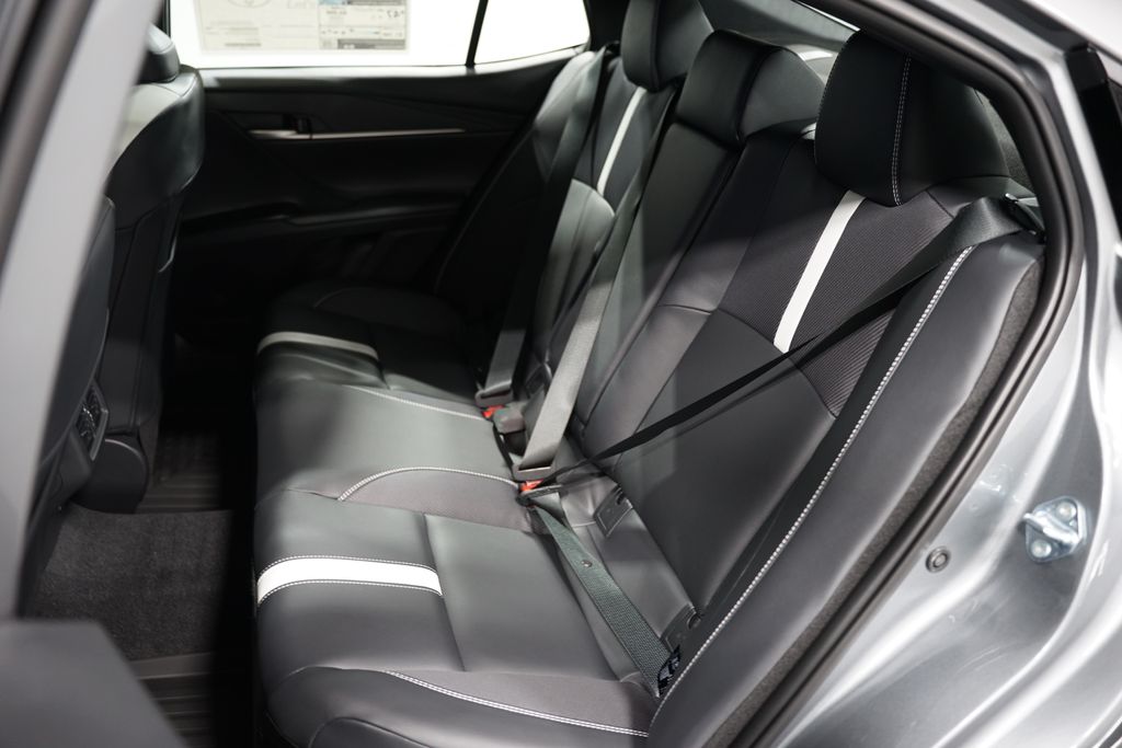Thumbnail: 2025 Toyota Camry - 30