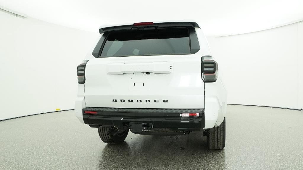 Thumbnail: 2025 Toyota 4Runner - 18