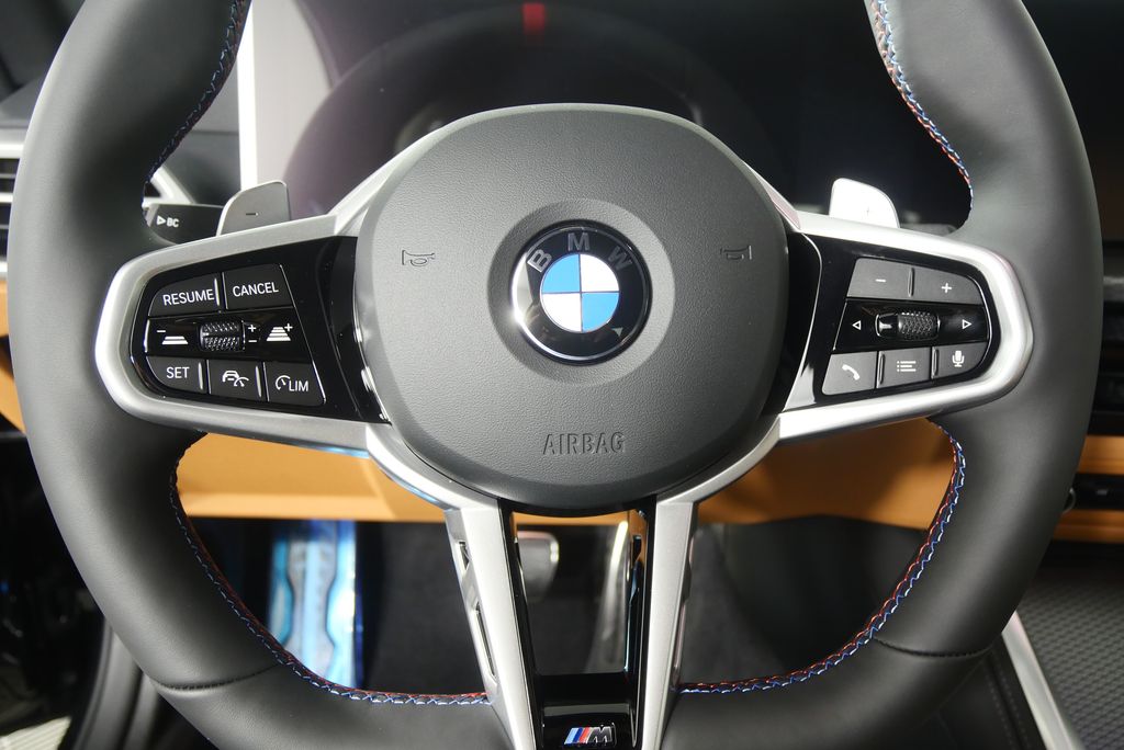 Thumbnail: 2026 BMW 4 Series - 17
