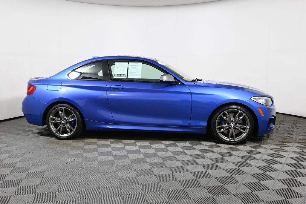 Thumbnail: 2017 BMW 2 Series - 8